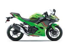KAWASAKI LAMS ROAD BIKES